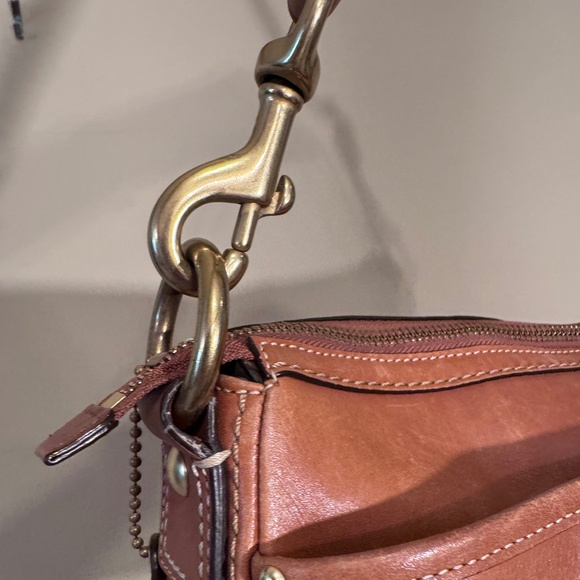 Vintage COACH LEGACY 65th Butterscotch Double turn lock - Picture 6 of 11